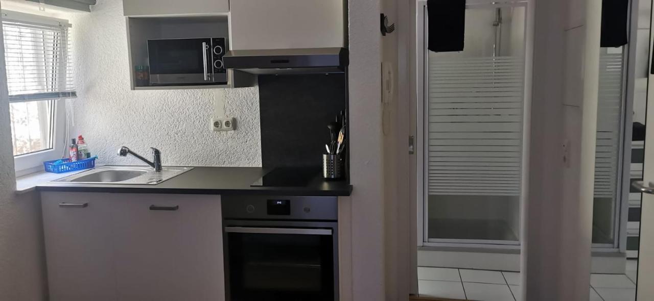 Apartment Ruhige Sout. Whg. Feldrandnaehe *