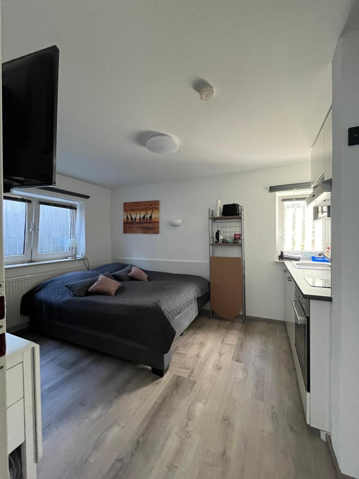 Apartment Ruhige Sout. Whg. Feldrandnaehe *